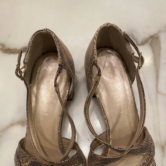 Sesto Meucci Strappy Square Toe Heeled Sandal in Metallic Snakeskin Print 8.5N - Picture 9 of 9